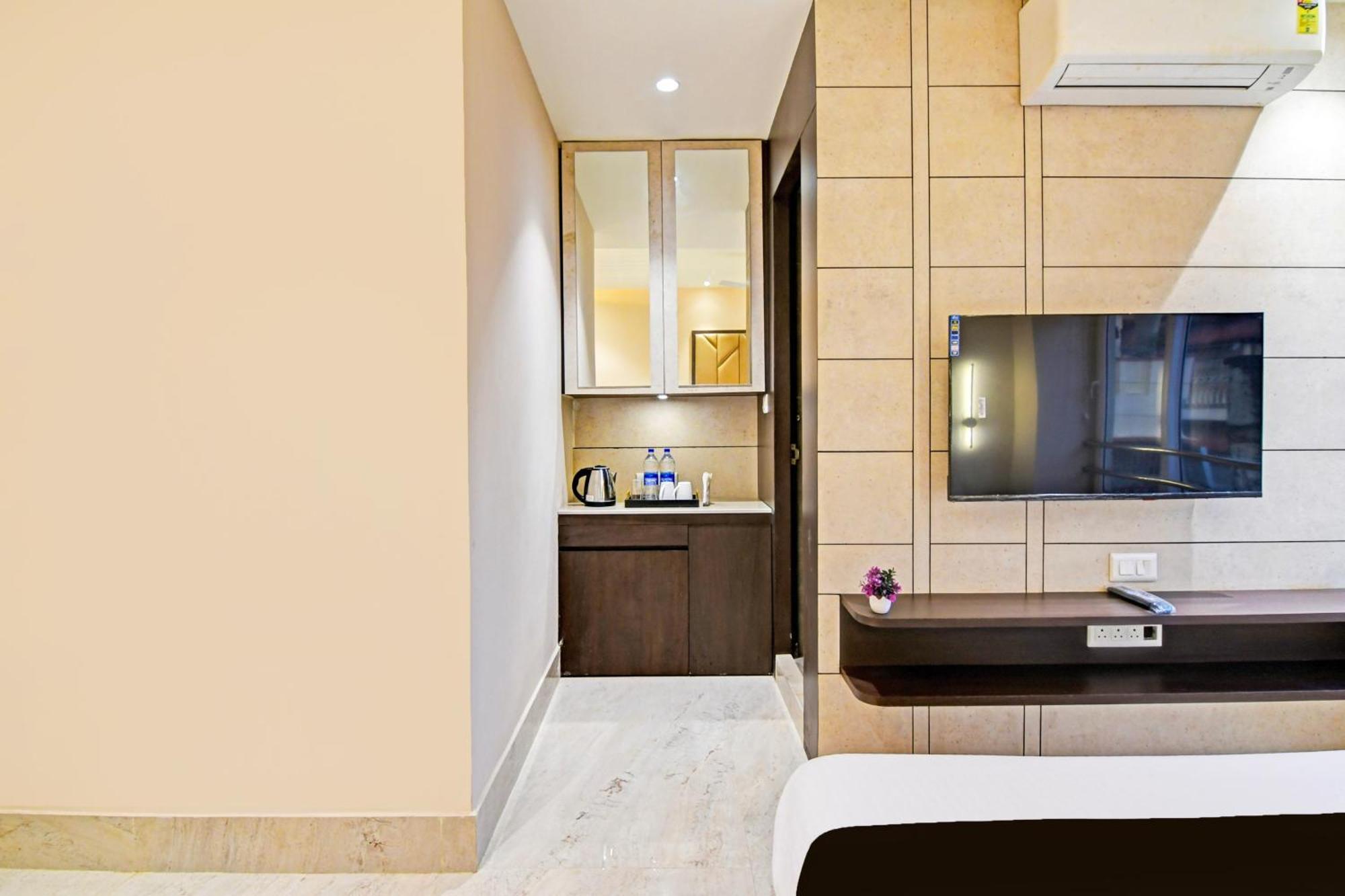 Super Hotel O Samotel Calcutta Buitenkant foto